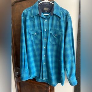 Pendleton Dress Shirt - Pearl Snaps - L